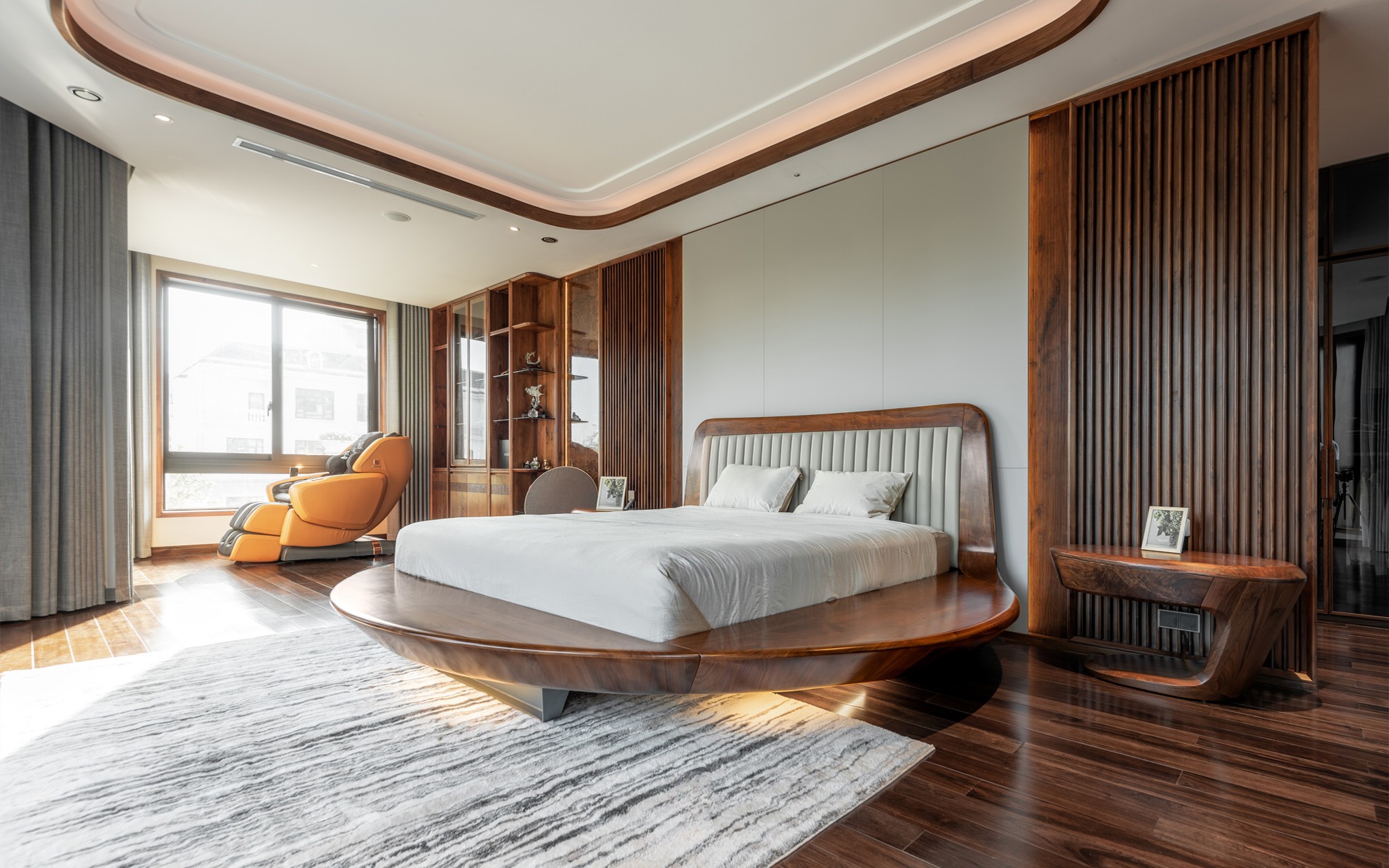 Mẫu giường gỗ hiện đại hình tròn